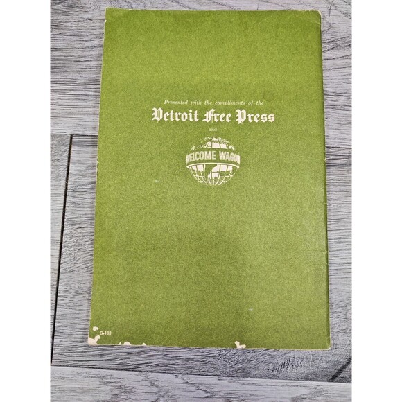 Recipes from the Tower Kitchen Cookbook Detroit Free Press Vintage Cookbook - Picture 2 of 6